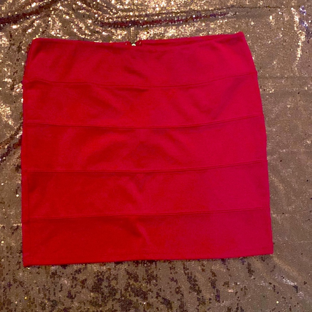 Pink mini skirt (Large)